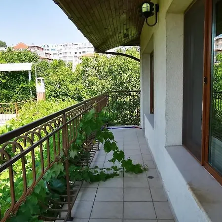 Луксозна вила Pochivka *